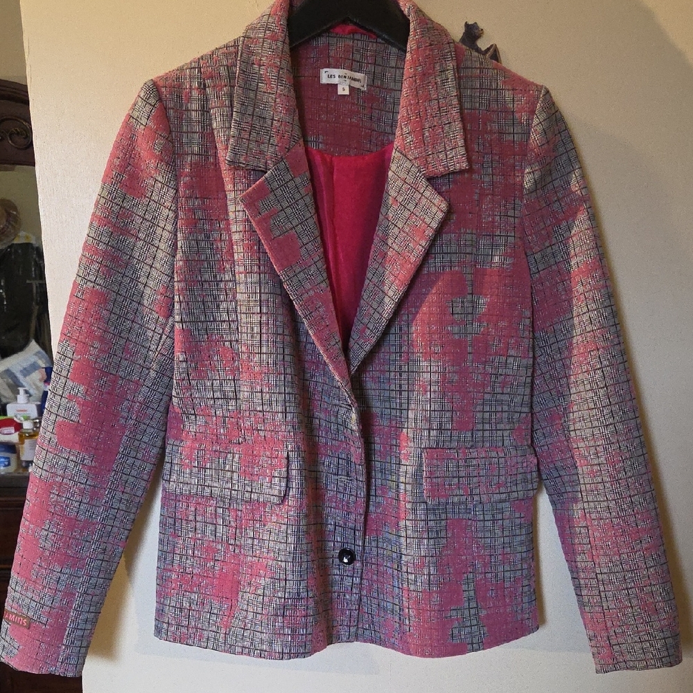 Stylish Pink and Gray Blazer